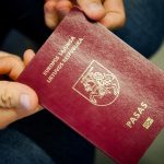 It Makes No Sense For Emigrants In UK To Give Up Their Lithuanian